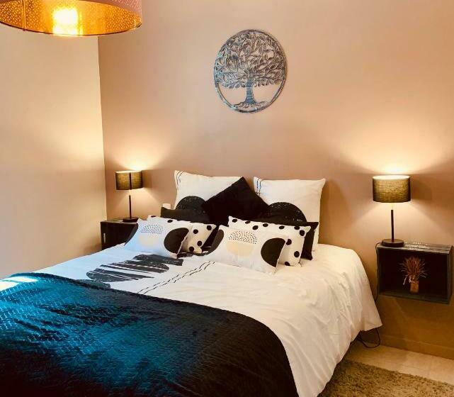 Appartement Avec Jardin Privatif