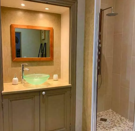 Appartement Avec Jardin Privatif