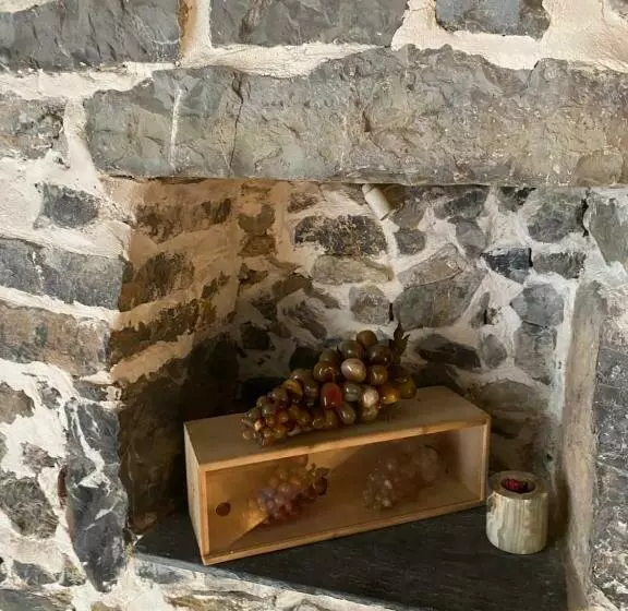 La Torre Saracena Di Tellaro   Confirenthouse