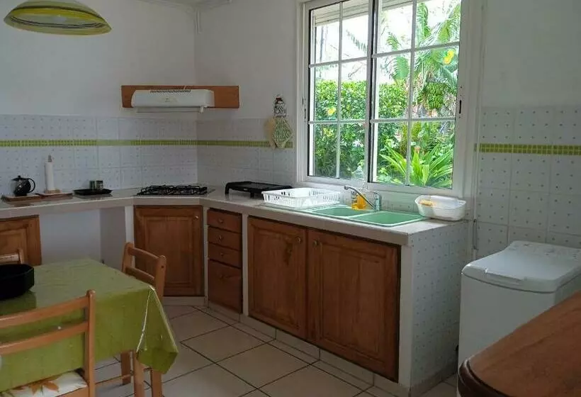 Zen Soufriere