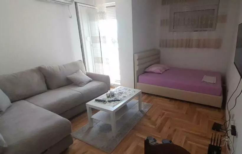 Apartment Luka