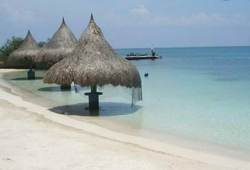 Cabaña La Isla Coveñas