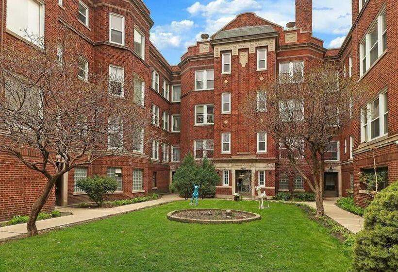 Full Of Charm Studio Apartment Nearby Shops   Ashland 04