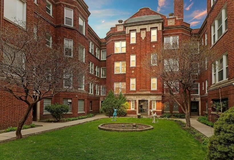 Full Of Charm Studio Apartment Nearby Shops   Ashland 04