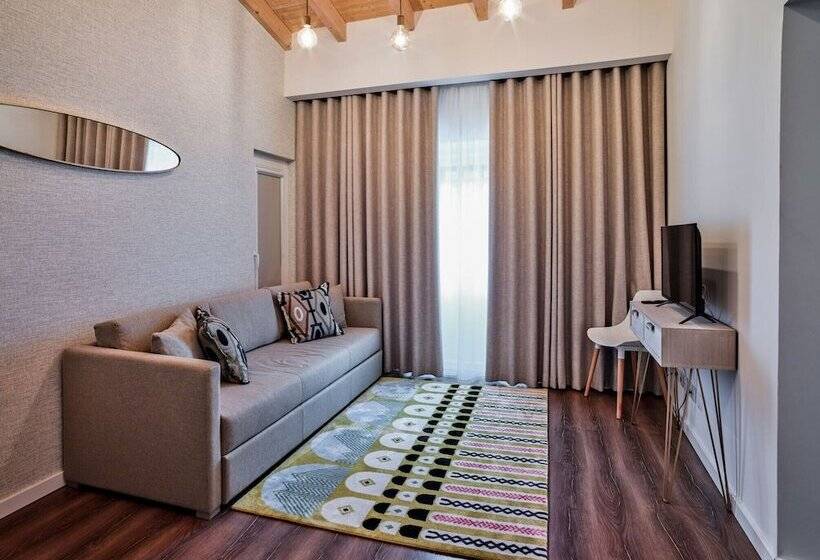 The Bastion Elvas Apartments