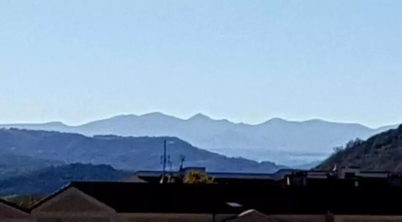 Appartement F2 Centre Ville Issoire Avec Jolie Vue