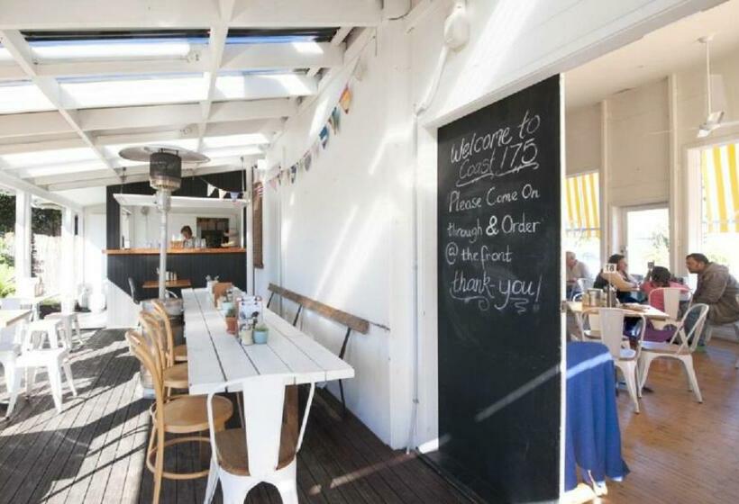 Easy Stroll   Ettalong Beach