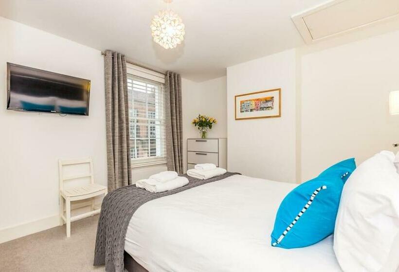 Observatory Retreat Luxury Jericho Townhouse With Parking