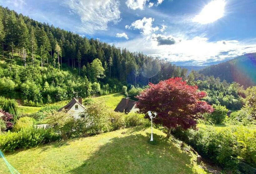 Ferienwohnung Zur Bierliebe Mit Toller Aussicht Im Herzen Des Schwarzwaldes