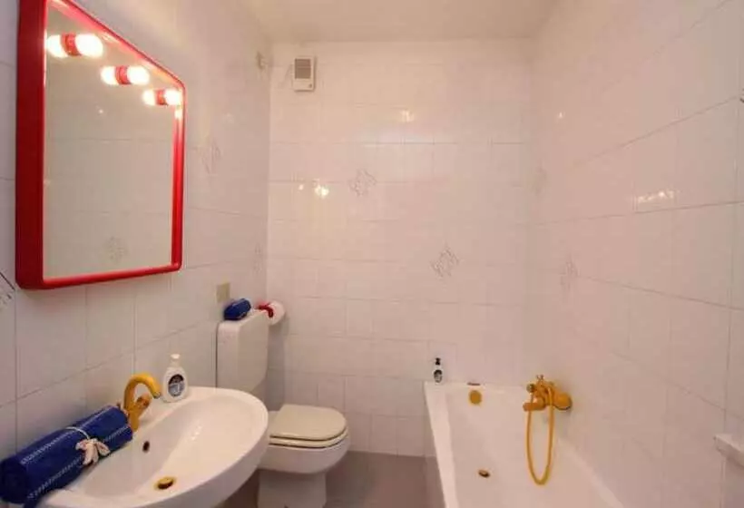 Charming Apartment With Stunning Terrace