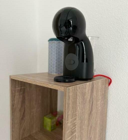 Le Studio 36 à Nîmes, Wifi, Balcon