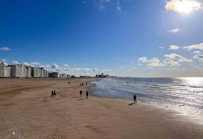 Location Commodore Oostende