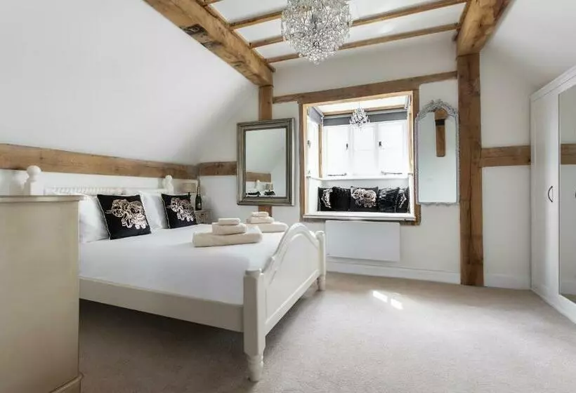 Plume Apartment