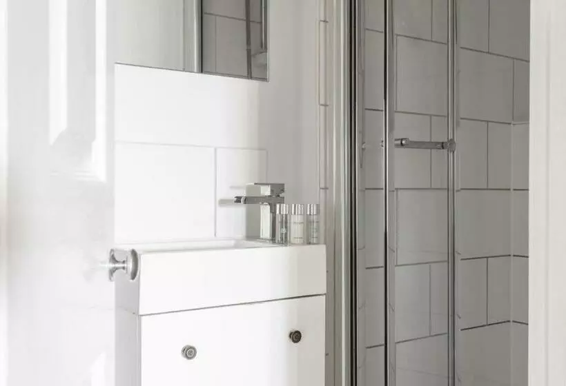 Plume Apartment