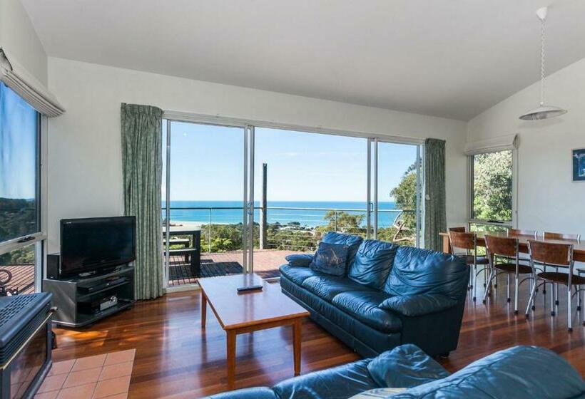 Seamist Elevated With An Amazing Outlook