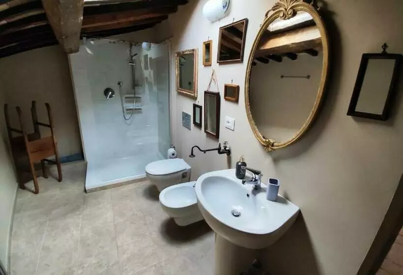 Casa Degli Artisti