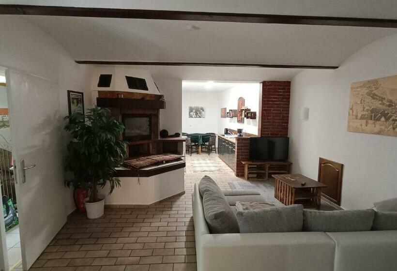 Ferienwohnung Alt Freyburg