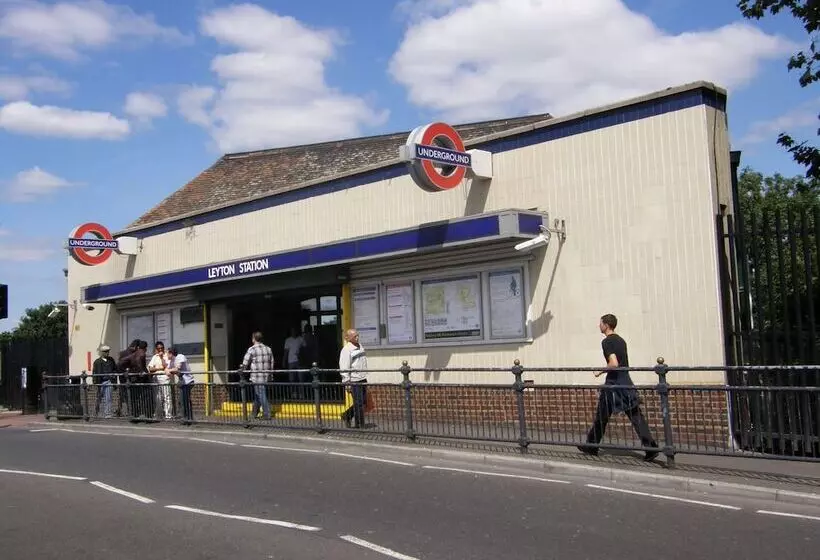 Lovely Large London Apartment