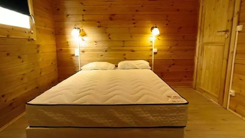 Les Chalets De La Vialette