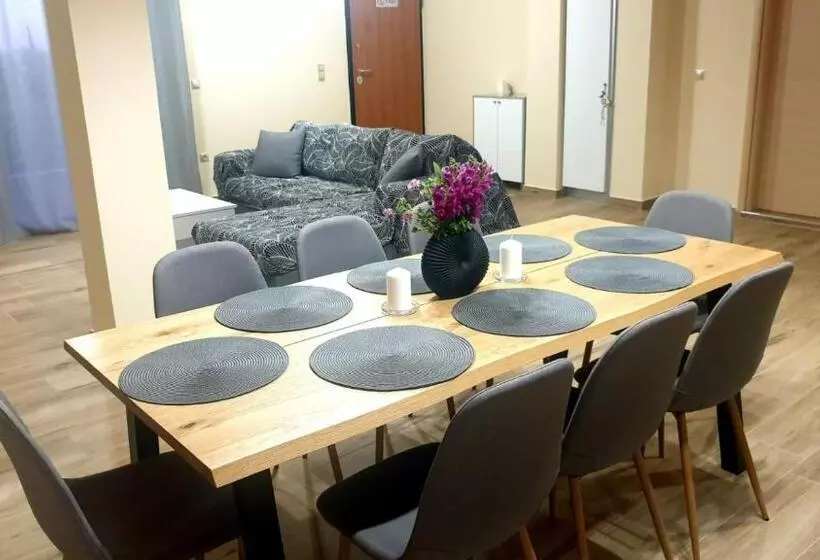 Philoxenia Guest House