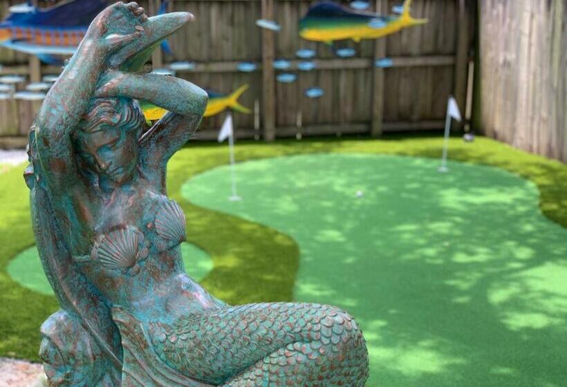 Rare Tropical Oasis With Golf Putting Green Near Las Olas And The Beach