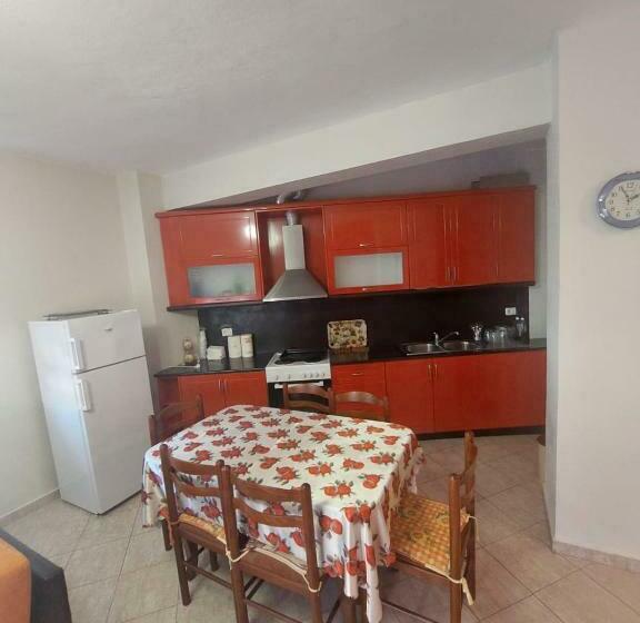 Skerdi S Apartament