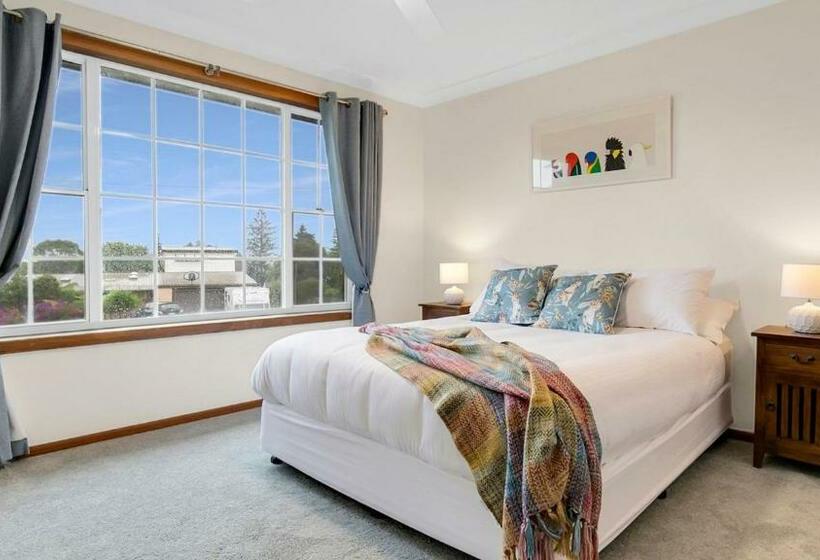 Wollumboola Beach House