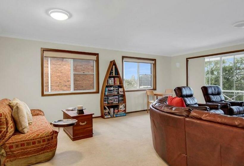 Wollumboola Beach House