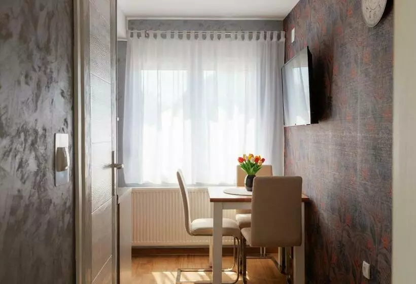Apartmani Nina