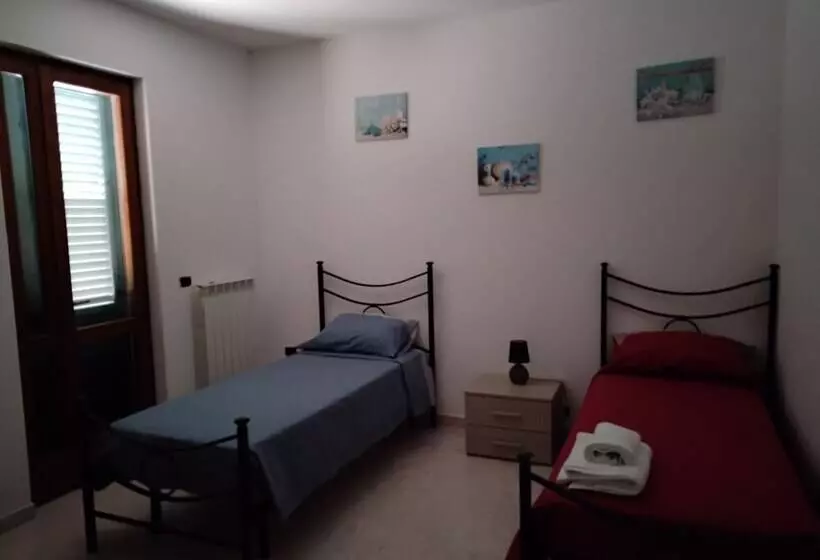 Bright Apartment A Few Km From The Sea