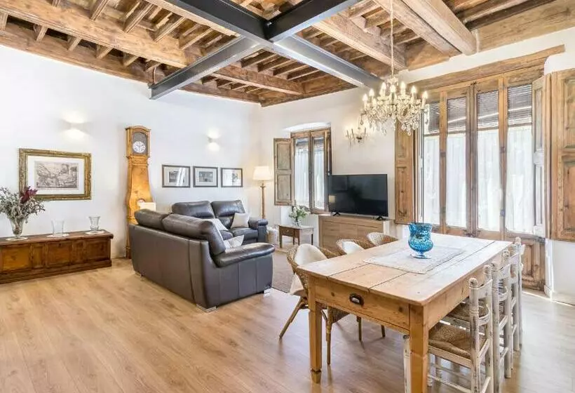 Cal Rellotger De Solsona