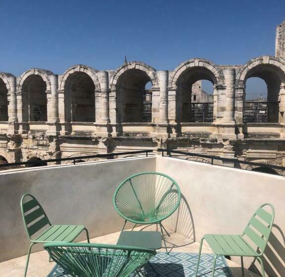 Entre Les Arènes Et La Major