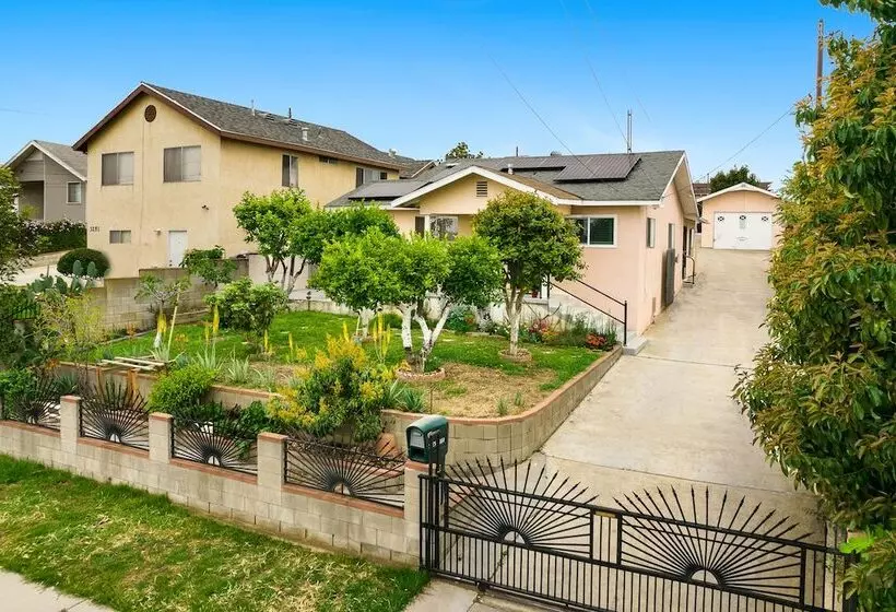 Stylish & Charming 15min To Downtown La