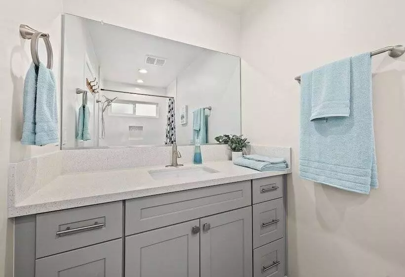 Stylish & Charming 15min To Downtown La