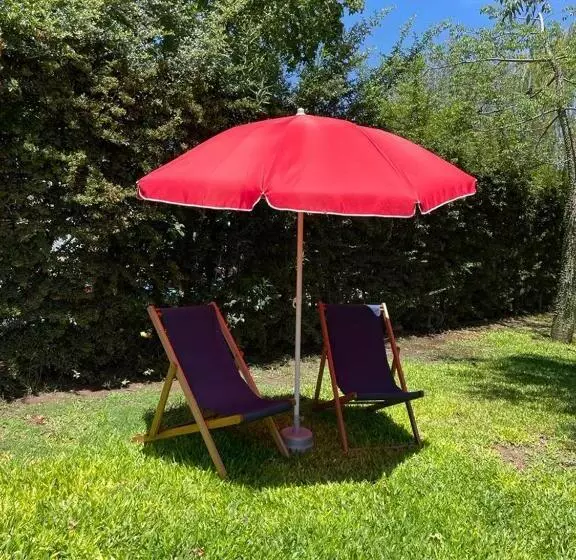 Casona Alegre Con Pileta Y Patio