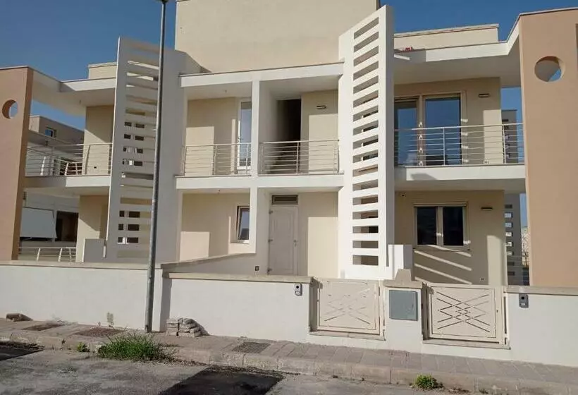 Gelsimori Apartments