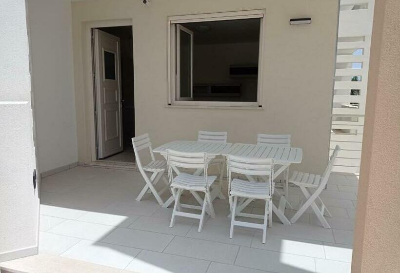 Gelsimori Apartments