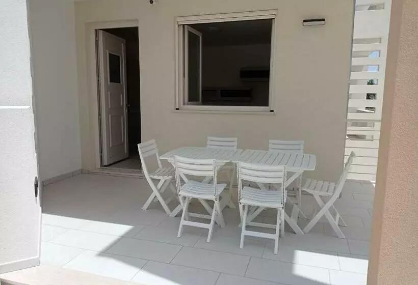 Gelsimori Apartments