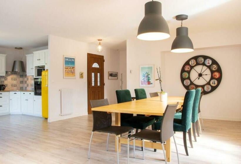 La Pergola   Superbe Maison Au Futuroscope !