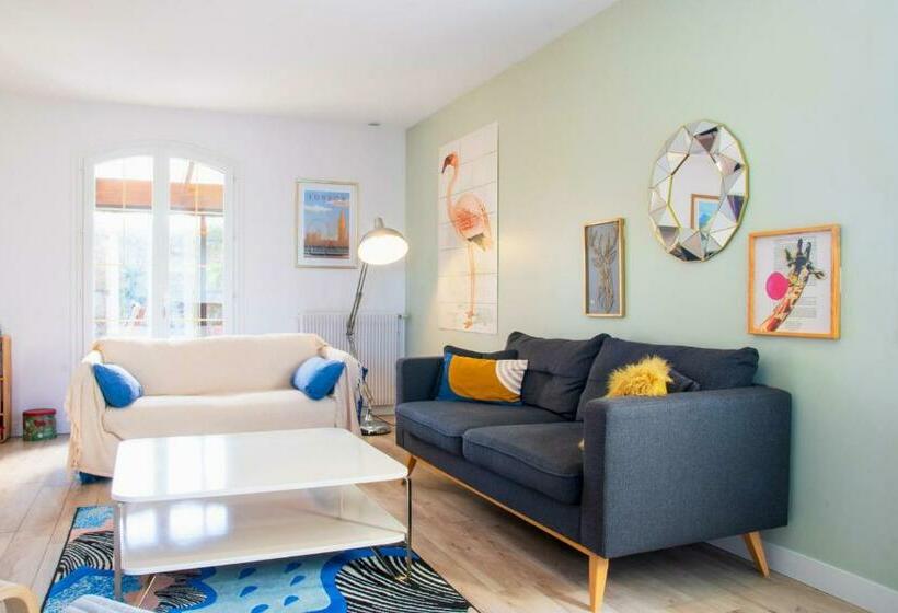 La Pergola   Superbe Maison Au Futuroscope !