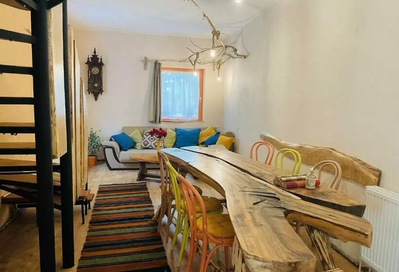 Viewtopia The Secret Land