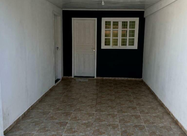 Casa No Centro De Matinhos