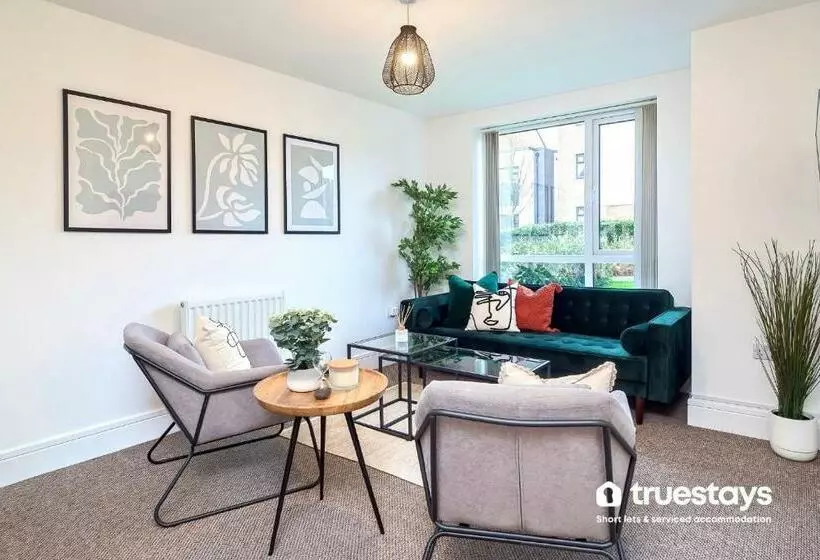 Kempthorne House By Truestays   New Entire House Near Alton Towers