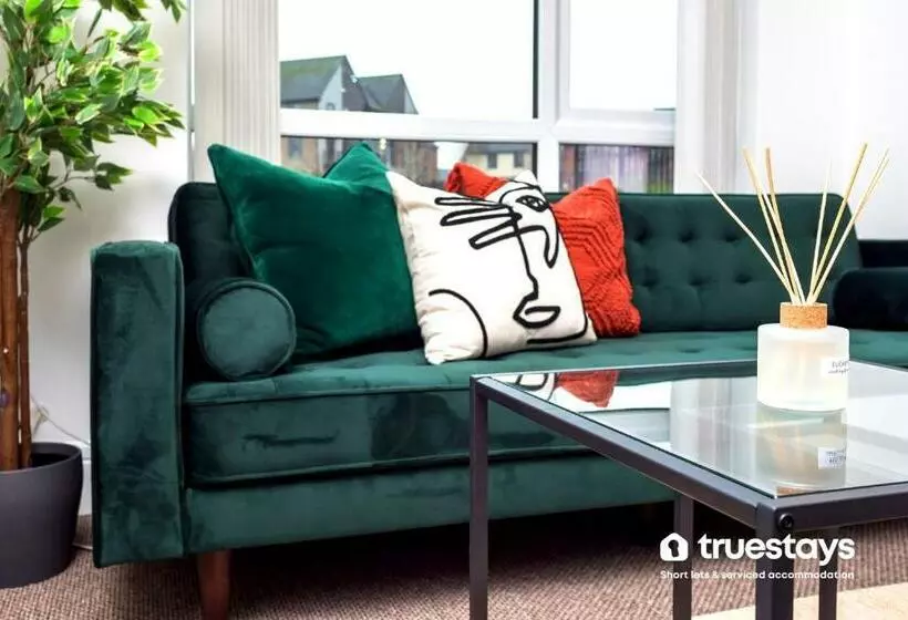 Kempthorne House By Truestays   New Entire House Near Alton Towers