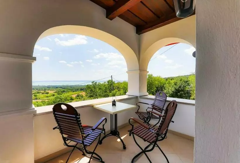 Fishing & Golf Kisleshegy Balatonudvari Vendégház