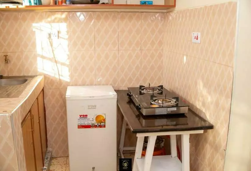 Mountain View Apartment At Ahadi Flats Netflix,parking And Internet
