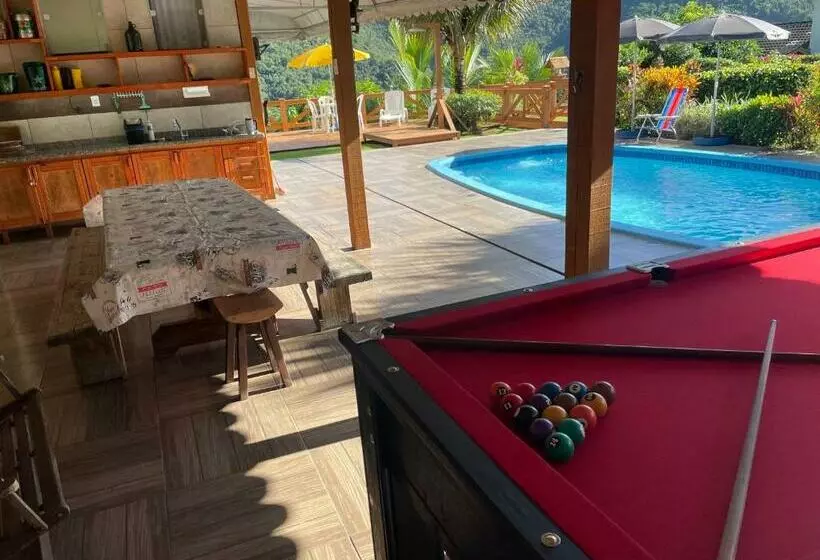 Casa Nas Montanhas Com Piscina E Vista Panorâmica
