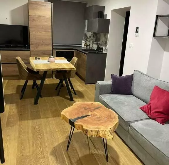 Khan Apartments 2