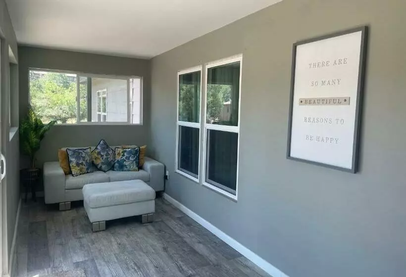 Sedona Vista To Red Rock Pets Friendly And Hot Tub