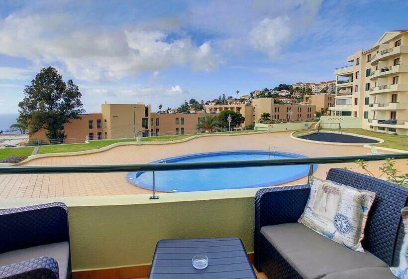 The Seaview Studio By Lovelystay